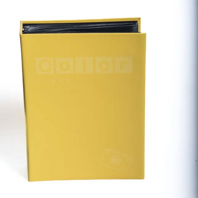 Άλμπουμ με θήκες super 100 διαστάσεις : 16x21cm για 100 φωτογραφίες ,13×18 ,13×19 color pastel κίτρινο λεμονί CL5710