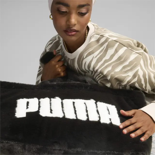 Puma Fur Shopper Bag Black 090656-01 - One Size 2