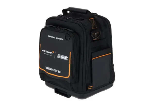 Dewalt DWST83524-9 Τσάντα Πλάτης Αδιάβροχη Μαύρη 2