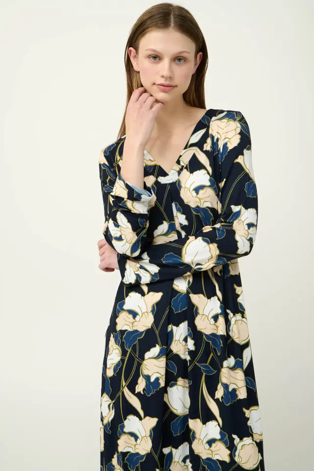 Χειμερινό Φλοραλ Νυχτικό Viscose με Πιέτα Vamp 23115 BLUE 3