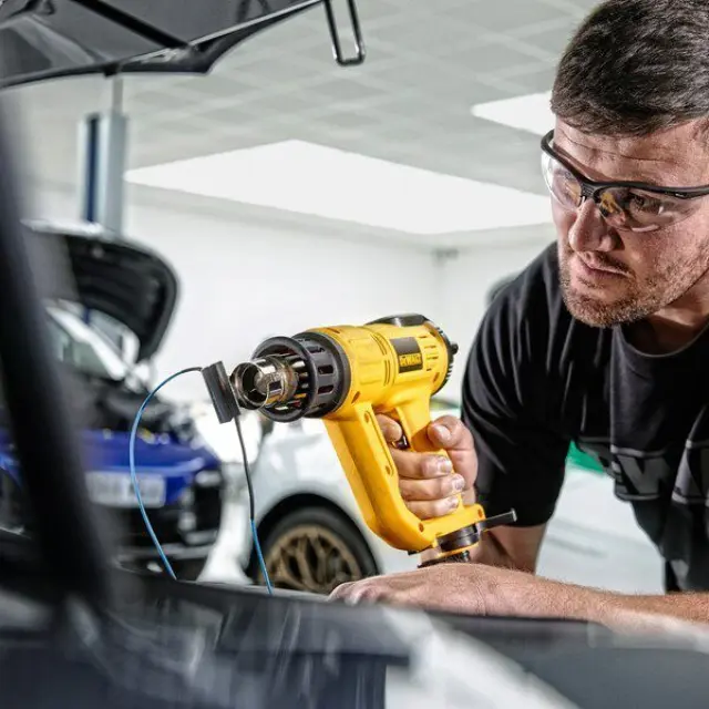 Dewalt D26414 Πιστόλι Θερμού Αέρα 2000W με Ρύθμιση Θερμοκρασίας εως και 600°C 2