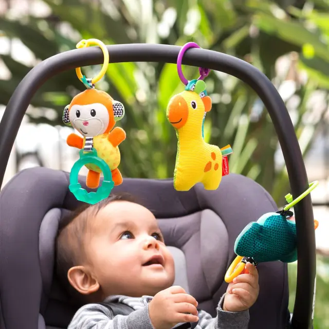 INFANTINO TAG ALONG TRAVEL PALS 3