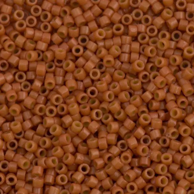 Χάντρα Miyuki Delica 11/0 - DB2107 - Duracoat Opaque Cedar ~7gr