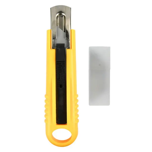 Safety knife + 3 spare blades