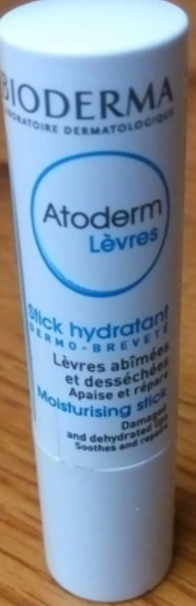 Bioderma Atoderm Levres Stick Hydratant 4g – Ενυδατικό & Προστατευτικό Βάλσαμο Χειλιών για Ξηρά και Ευαίσθητα Χείλη