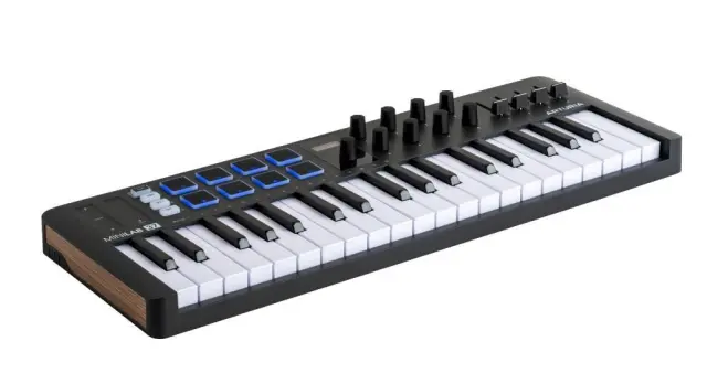 ARTURIA MINILAB 37 MK3 BLACK MIDI KEYBOARD