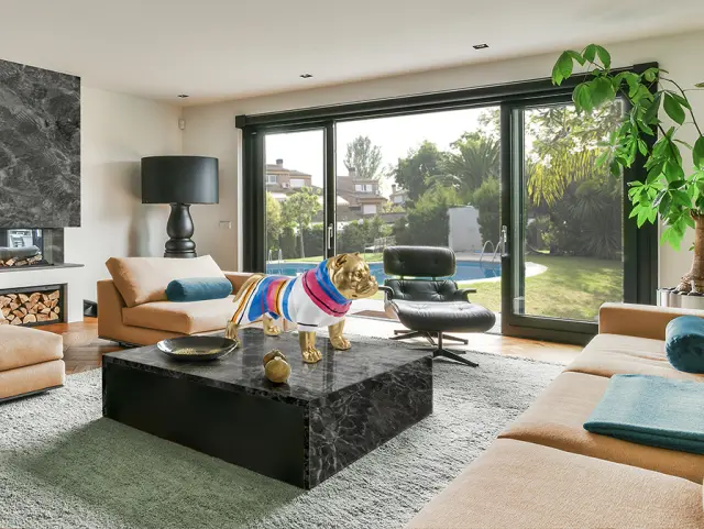 Taison 396637 Φιγούρα Pitbull διακοσμητική Πολύχρωμο Χρυσό