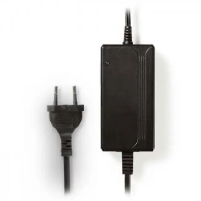 Universal τροφοδοτικό 27W switching με συμπαγή σχεδιασμό έξοδο 3-12V και ενδεικτική λυχνία LED. 3