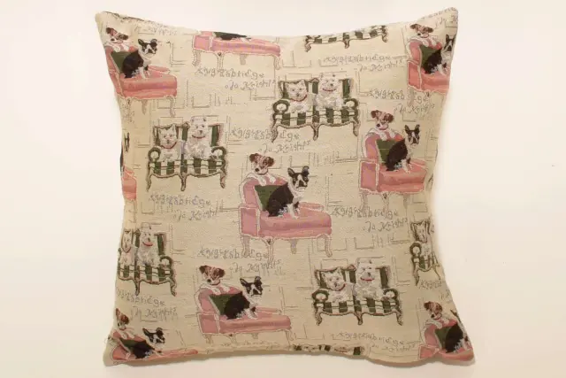 ΜΑΞΙΛΑΡΟΘΗΚΗ (45cm x 45cm) DOGS  - -