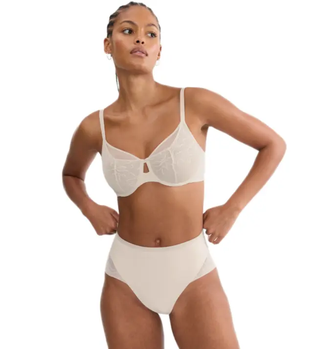 Triumph Comfort Contour W01 γυναικείο σουτιέν minimizer Cup D 10226401-1 - 70/D