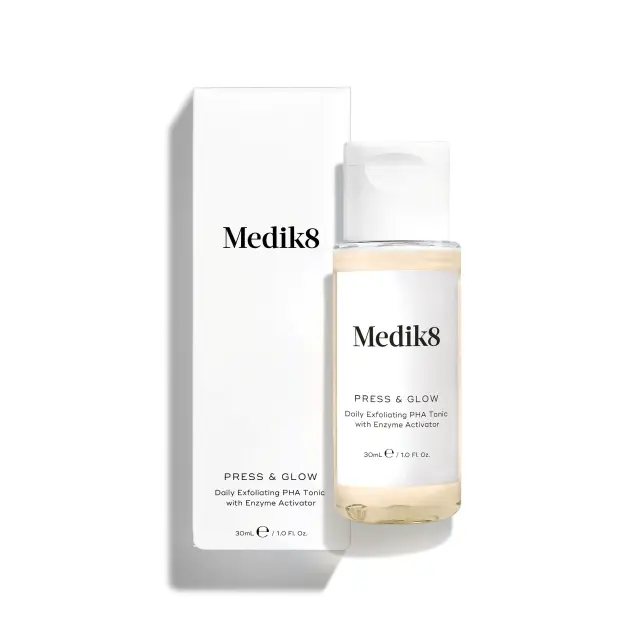 Medik8 Press & Glow Travel Size Λοσιόν Λάμψης 30ml 2