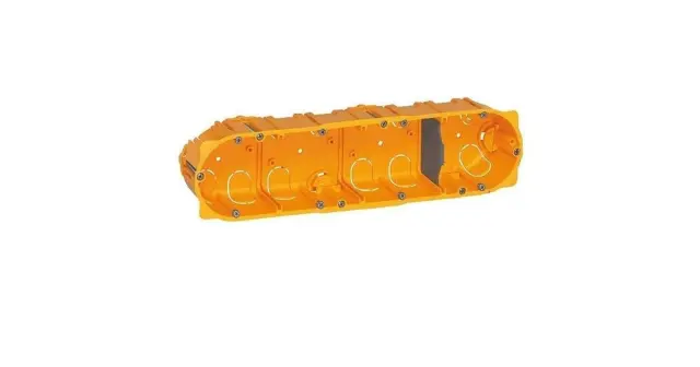 Flush mounting box Batibox - 4 gang German std - depth 50 mm - dry partitions