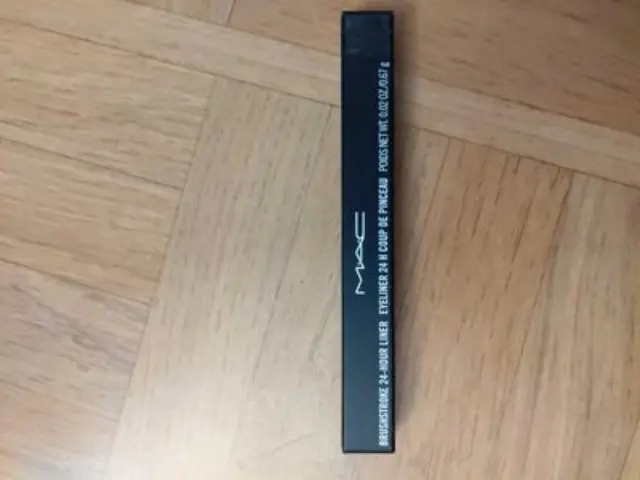 Brushstroke 24-Hour Liner 0,67gr