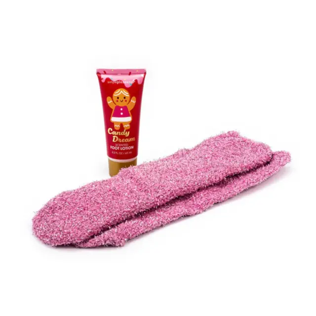 Simple Pleasures Cozy Feet Set Socks & Foot 2