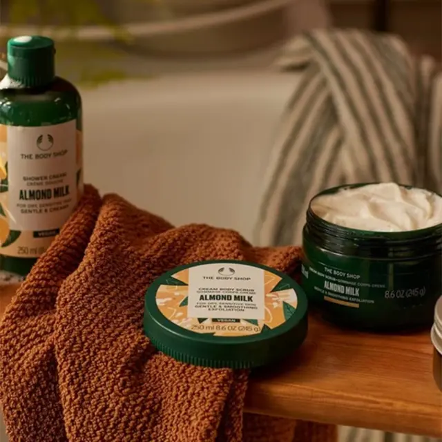 The Body Shop Almond Milk Shower Cream 3