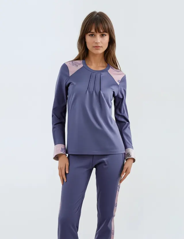 W593 - Type - PYJAMA PURPLE LEAVES 2