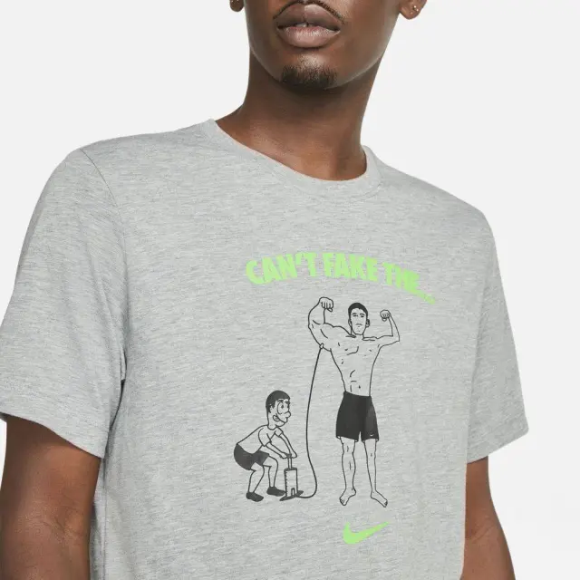 NIKE T-SHIRT CANT FAKE IT - XL