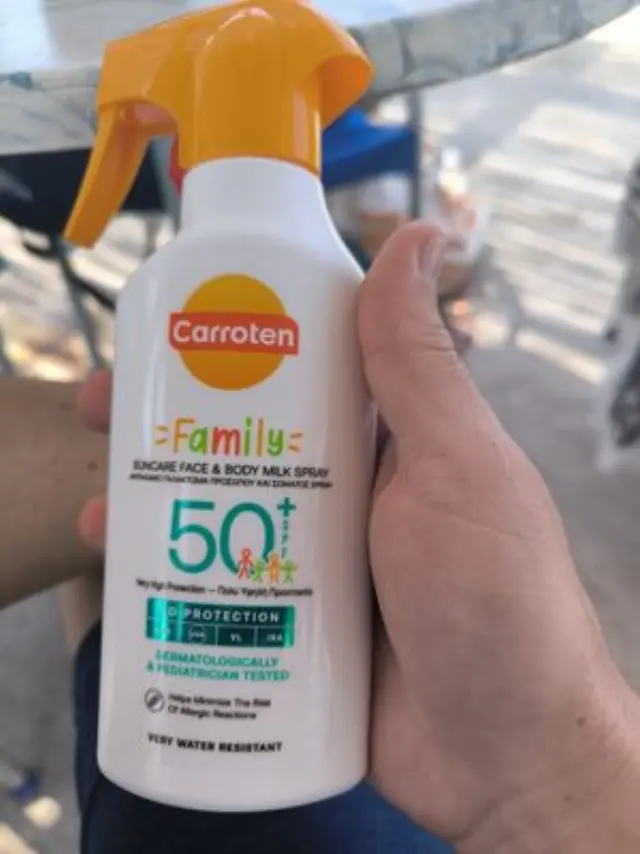 Carroten Family Spf50+ Suncare Spray Αντηλιακό Γαλάκτωμα Spray Προσώπου & Σώματος 270ml