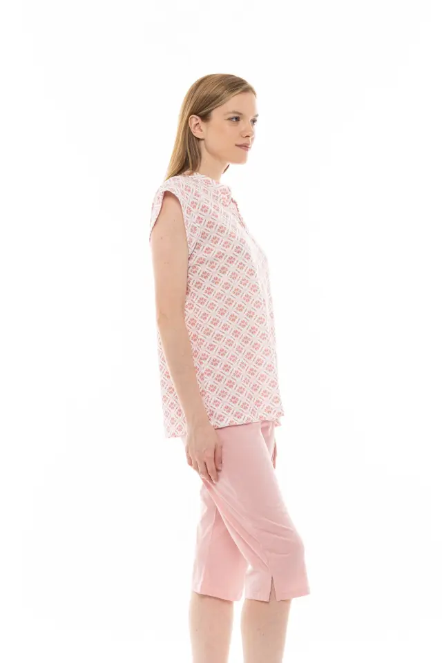 S1270 - Type - PYJAMA CAPRI PINK GEO 3