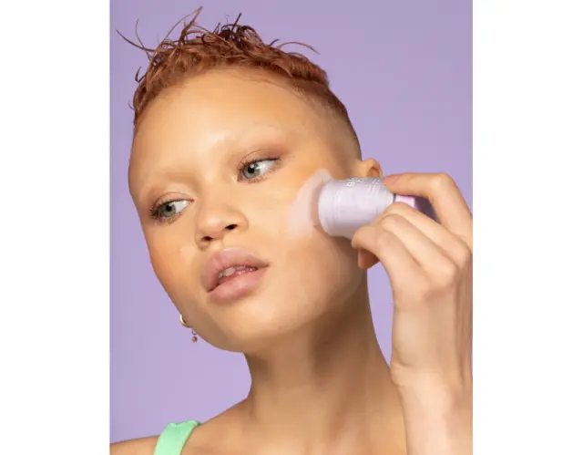 GLOW HUB PURIFY & BRIGHTEN FACE MASK STICK 35GR 3