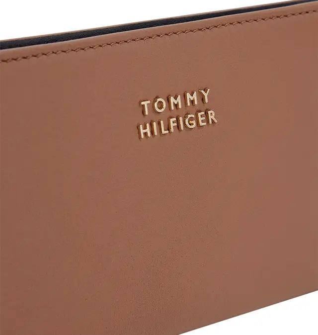 Πορτοφόλι TOMMY HILFIGER Casual Chic Leather 14916 Ταμπά 3