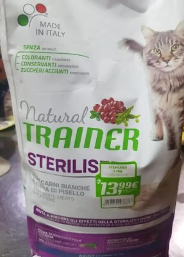 Natural Trainer Low Grain Cat Adult Sterilised με Λευκό Κρέας 1,5Kg Μονόχρωμο