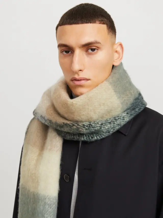 JACREST CHUNKY SCARF LN black 2