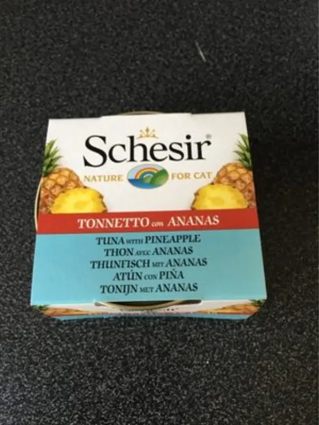 SCHESIR Tuna with chicken in jelly - wet cat food - 85g