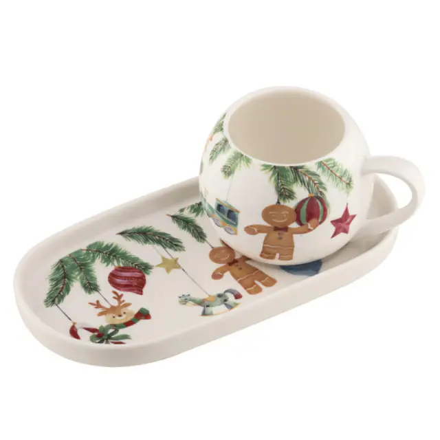 Ashdene Κούπα 200ml & Πιατάκι 19cm Πορσελάνης Hanging Out for Christmas Σετ 2τμχ