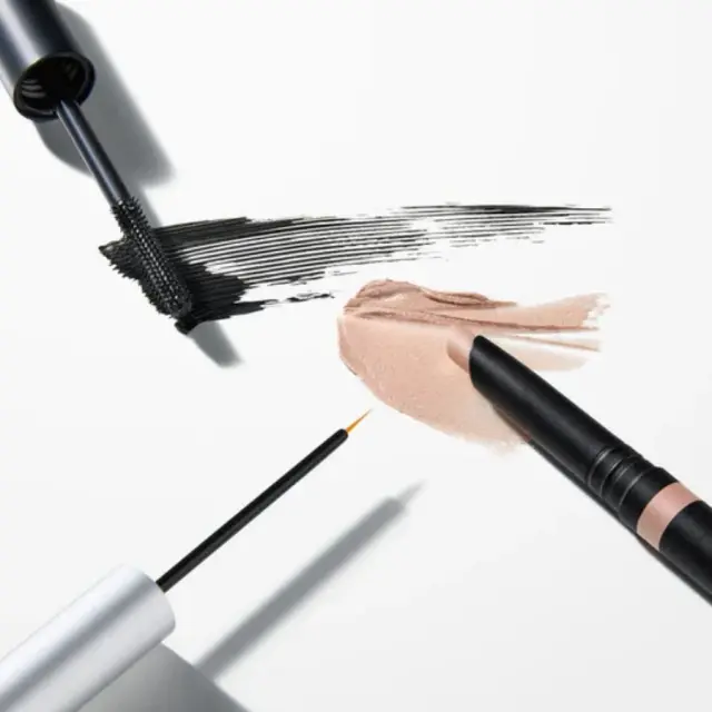 Spotlight on Lashes Collection 3