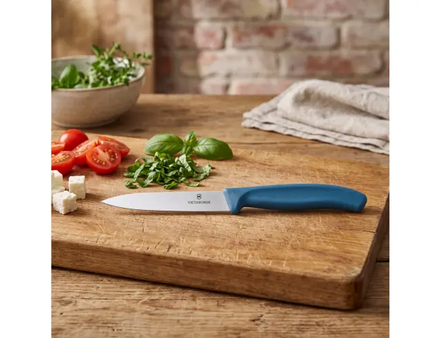 Μαχαίρι Γενικής Χρήσης Victorinox Swiss Classic με μήκος λεπίδας 10cm - Blue6.7702.C1 3