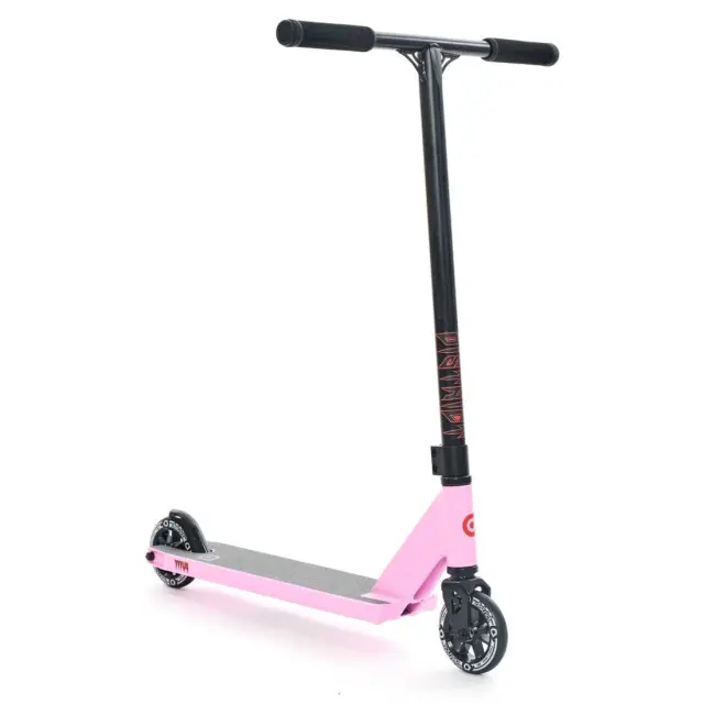 DISTRICT Titus Pro Scooter Pink/Black