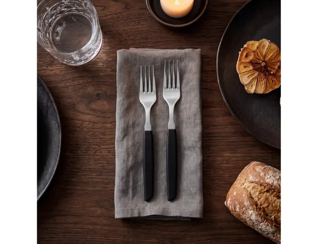 Πιρούνι φαγητού Victorinox Swiss Modern - Black 6.9033.09