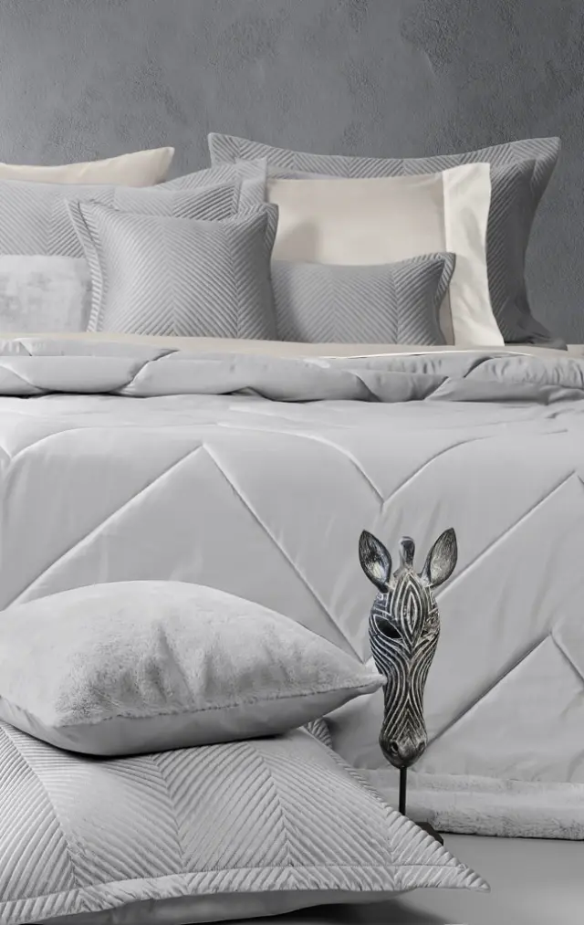 ΠΑΠΛΩΜΑ ΥΠΕΡΔΙΠΛΟ (240x250) ΣΕΤ 3ΤΕΜΑΧΙΩΝ NEW CHEVRON SILVER GUY LAROCHE 2