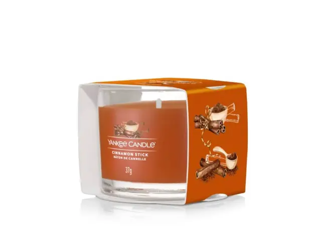 Αρωματικό Κερί Yankee Candle με διάρκεια καύσης έως 10 ώρες και άρωμα Cinnamon Stick 1701435E