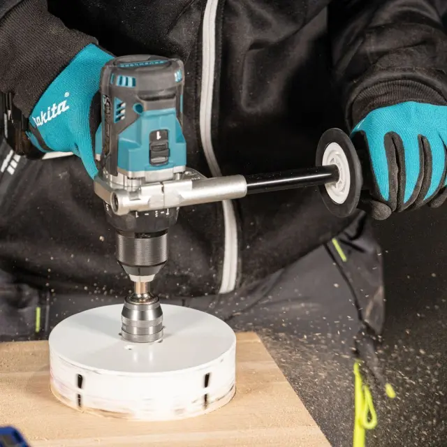 Makita DLX2549TJ - Το Promo Kit περιλαμβάνει: Το κρουστικό δραπανοκατσάβιδο DHP492, το παλμικό κατσαβίδι DTD173, 2 μπαταρίες 18V/5.0Ah, ταχυφορτιστή και βαλίτσα MakPac 2