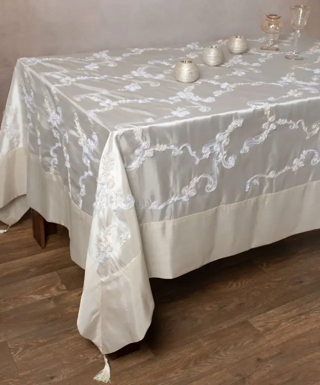 Σατέν Τραπεζομάντηλο ( 180cm x 220cm ) 6271 Ivory - -