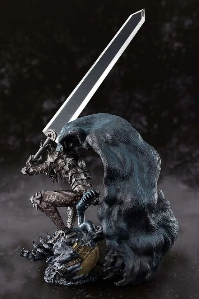 Berserk Figuarts ZERO Metallic Touch PVC Statue Guts Berserker Armor 35 cm 3