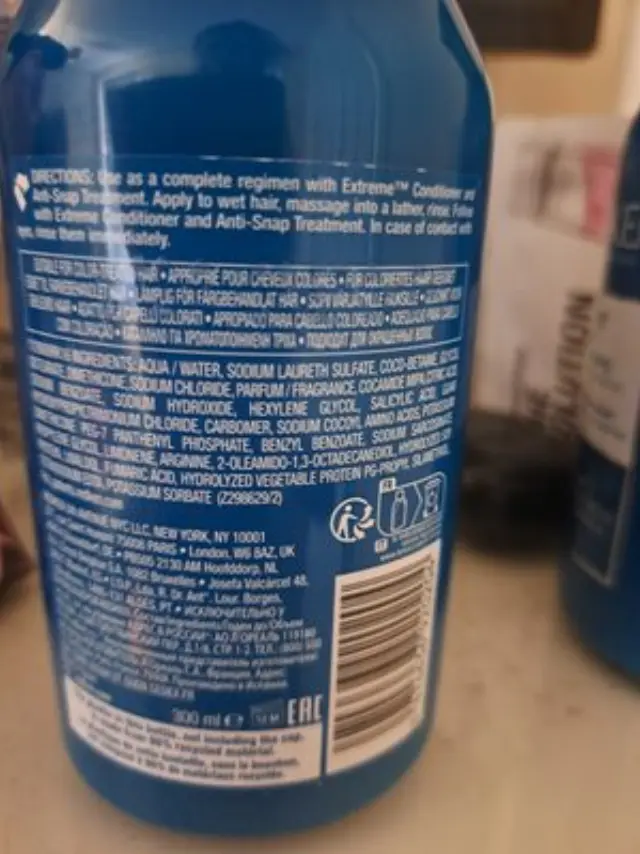Redken Extreme Σαμπουάν Εντατικής Αναδόμησης Για Ταλαιπωρημένα Μαλλιά 300ml 2