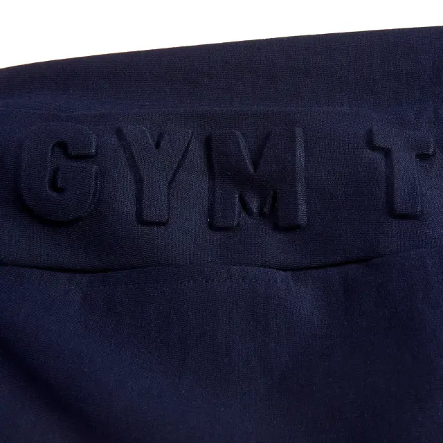 Βερμούδα Gym Tonic με ανάγλυφο σχέδιο 2