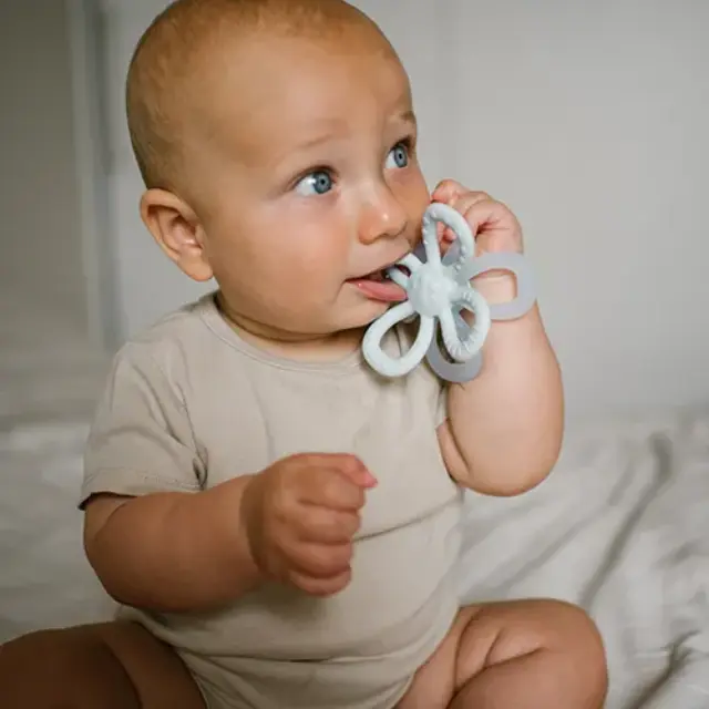 BabyOno Μασητικό από Μαλακή Σιλικόνη Blue Flower 2