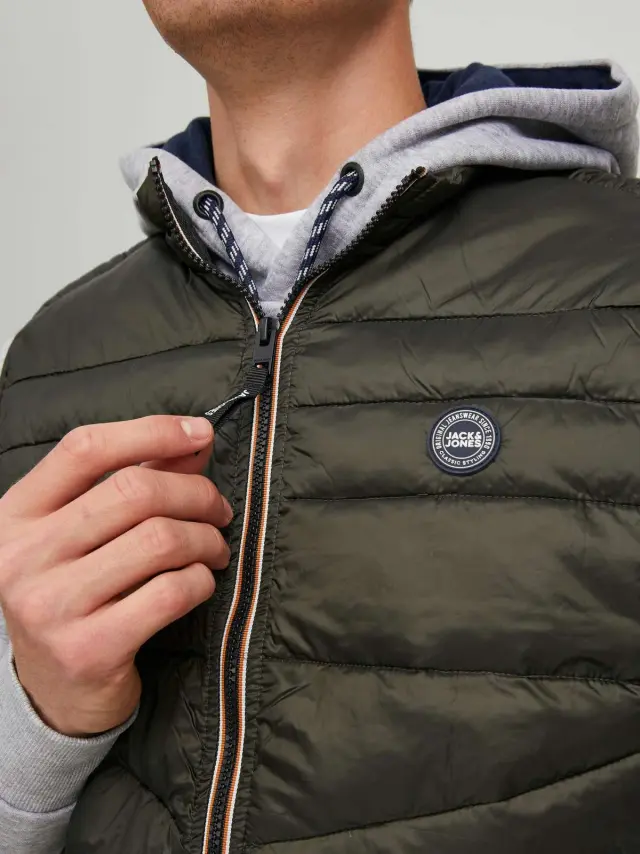 JJEHERO BODYWARMER COLLAR NOOS Rosin 2