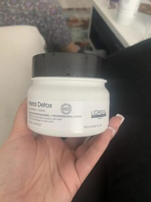 L'Oreal Professionnel Serie Expert Metal Detox Μάσκα Μαλλιών για Επανόρθωση 250ml