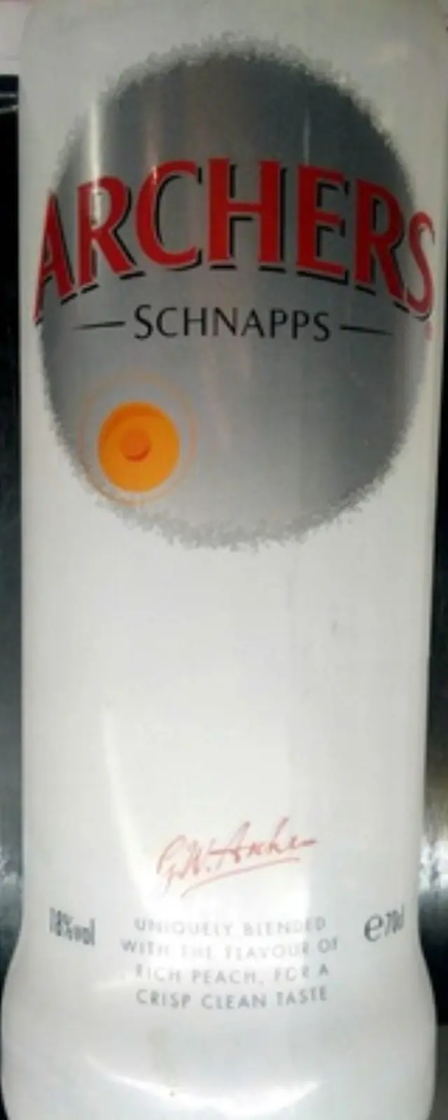 ARCHERS SCHNAPPS PEACH LIQUEUR 700ML