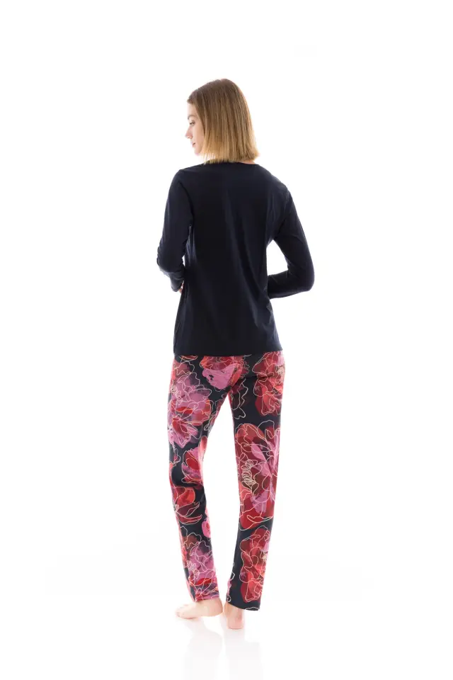 W1368 - Type - PYJAMA MAGENTA FLOWER 3