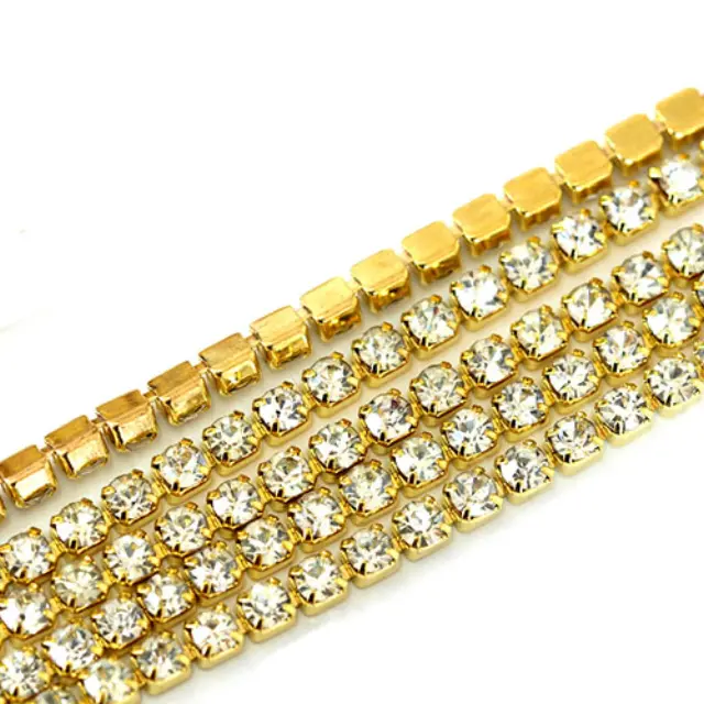 Αλυσίδα Cupchain 4mm με Κρύσταλλα Στρας SS16 Crystal - Gold Plated ~1m