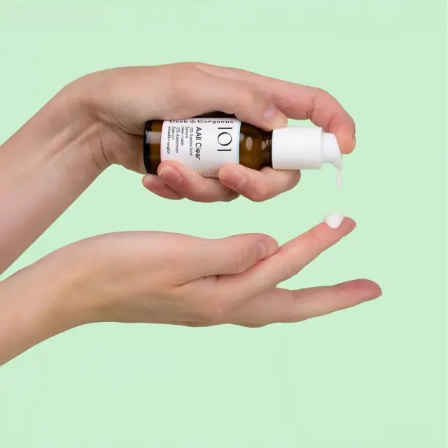 Geek + Gorgeous AAll Clear 15% pure Azelaic Acid Serum 30ml 3