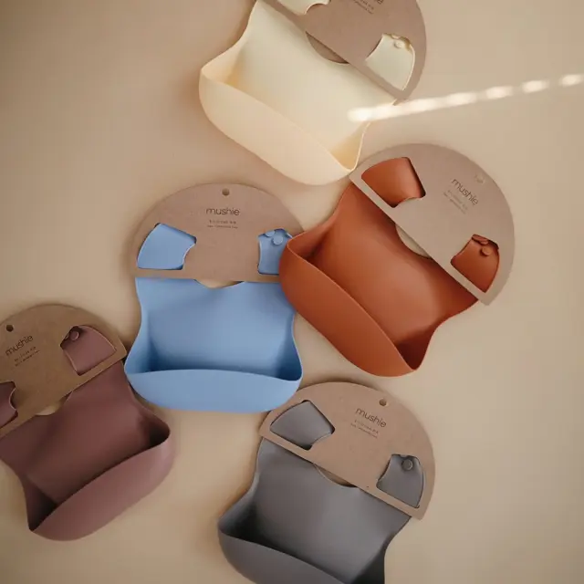 Mushie Silicone Bib - Clay 2