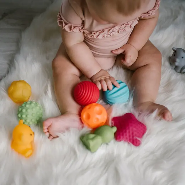 BabyOno: Αισθητηριακές μπάλες από σιλικόνη -Σετ 6 τεμαχίων 2
