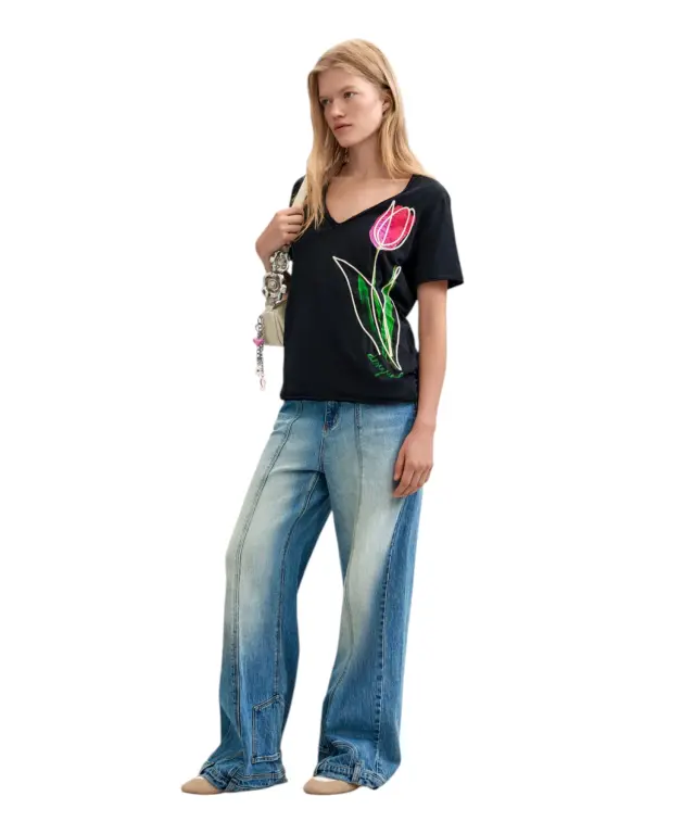 Desigual - Γυναικείο Βαμβακερό Μπλουζάκι Tulip 26WWTK38-2000 Μαύρο 3